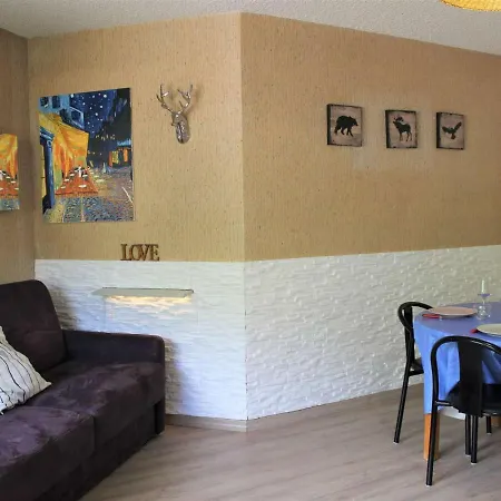4 Pers. Avec Balcon, Au Pied Des Pistes A Les Claux - Fr-1-330b-143 Apartment Vars (Hautes-Alpes)